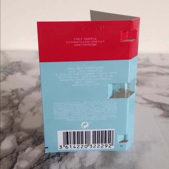 Miu Miu - Picture 3 of 3